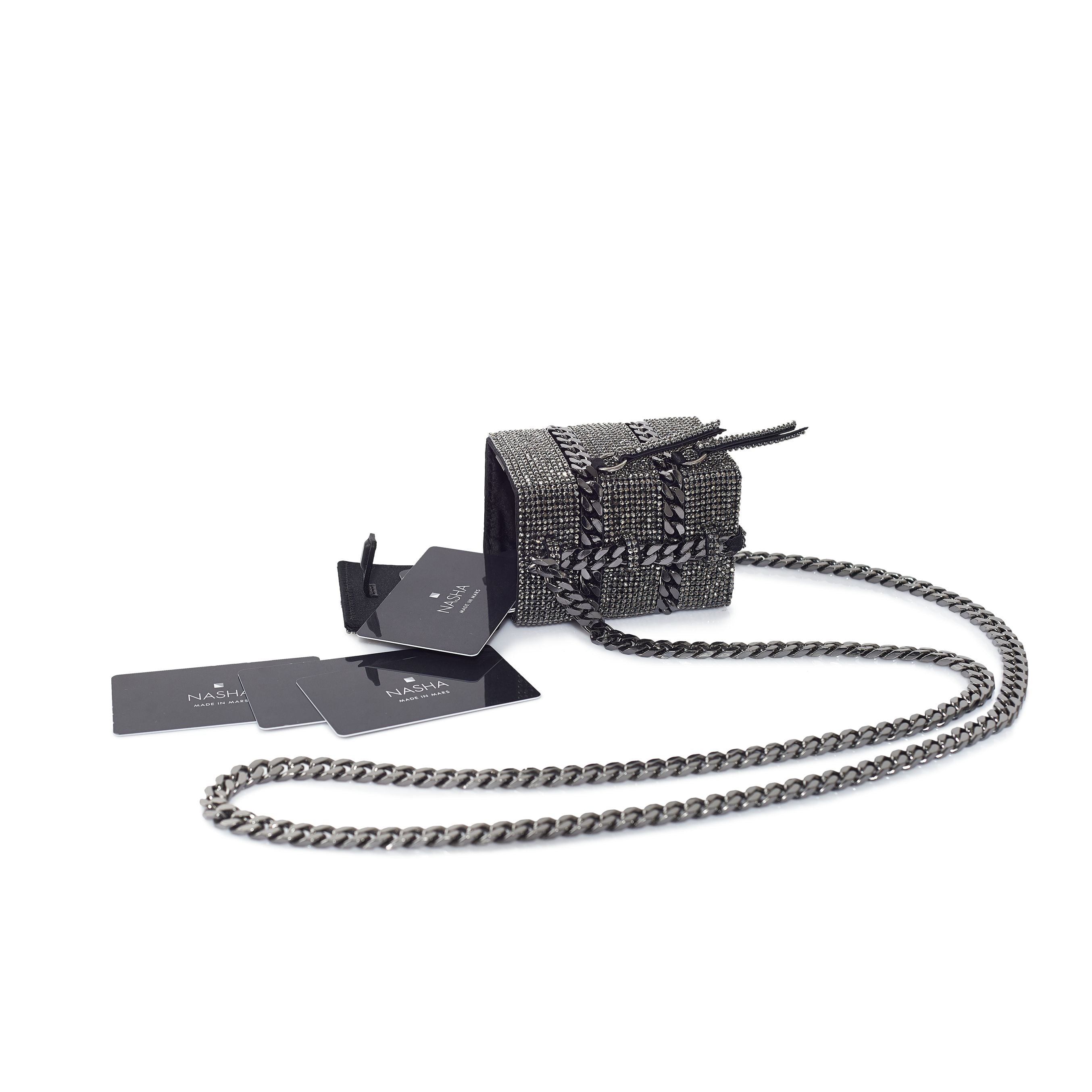 BABY PINTO CUBE | HEMATITE CRYSTAL