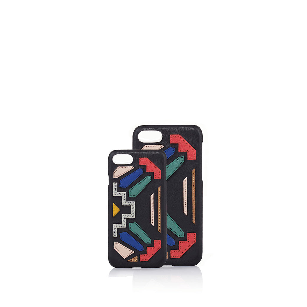 ETIENNE CASE 6-7 | BLACK RAINBOW