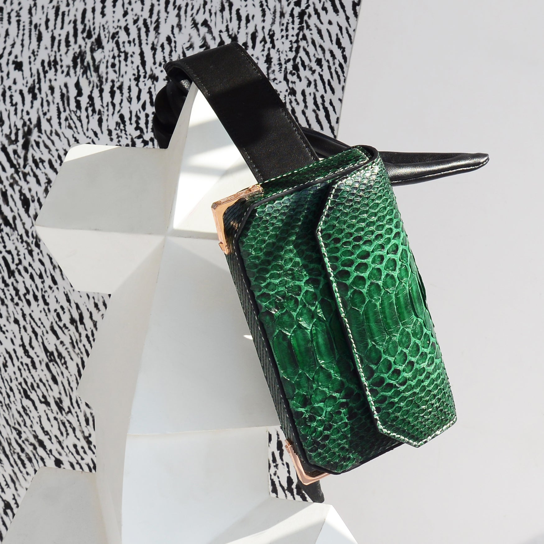 PISTOL | EMERALD