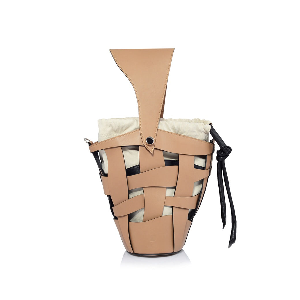 WASSER | LATTE