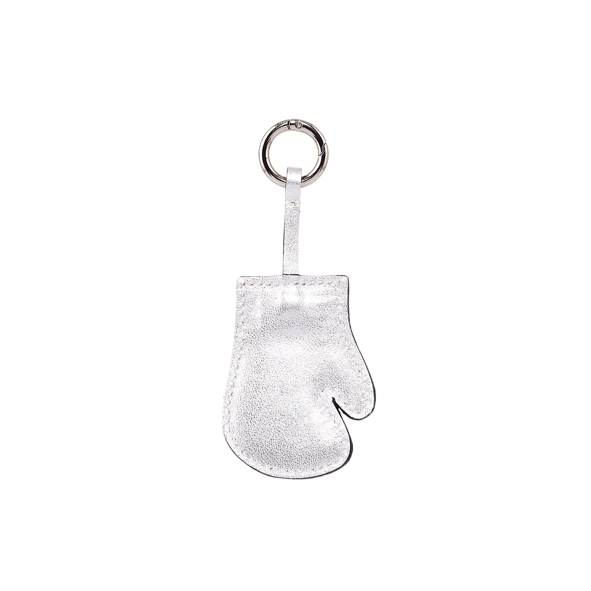 BOXER KEY CHAIN | SILVER